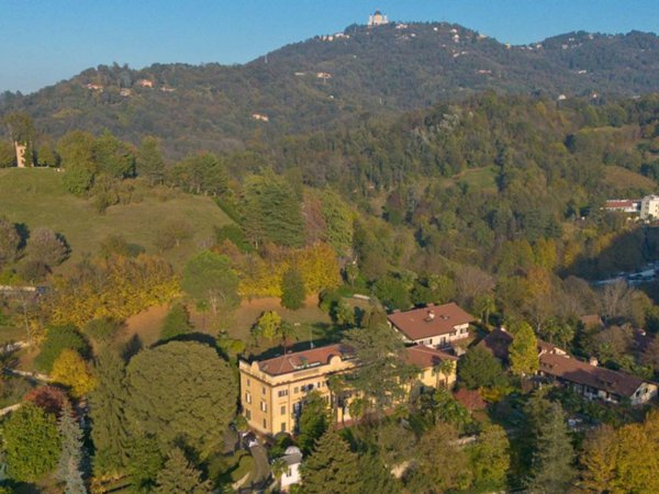 intera palazzina in vendita a Torino in zona Madonna del Pilone