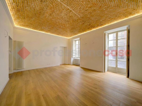 appartamento in vendita a Torino in zona San Salvario