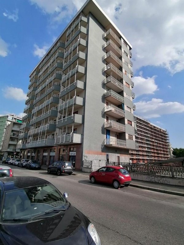 appartamento in vendita a Torino in zona Mirafiori Nord