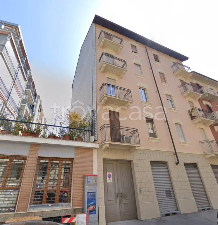 appartamento in vendita a Torino in zona Parella