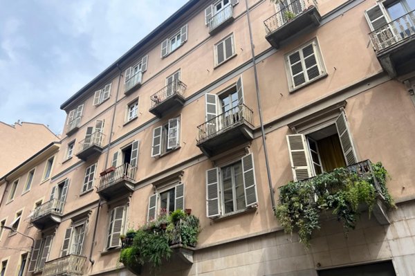 appartamento in vendita a Torino in zona San Salvario