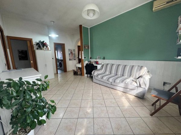 appartamento in vendita a Torino in zona Vallette