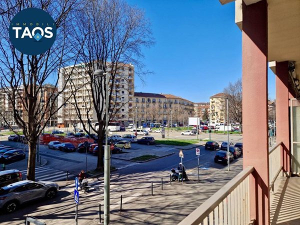 appartamento in vendita a Torino in zona Regio Parco