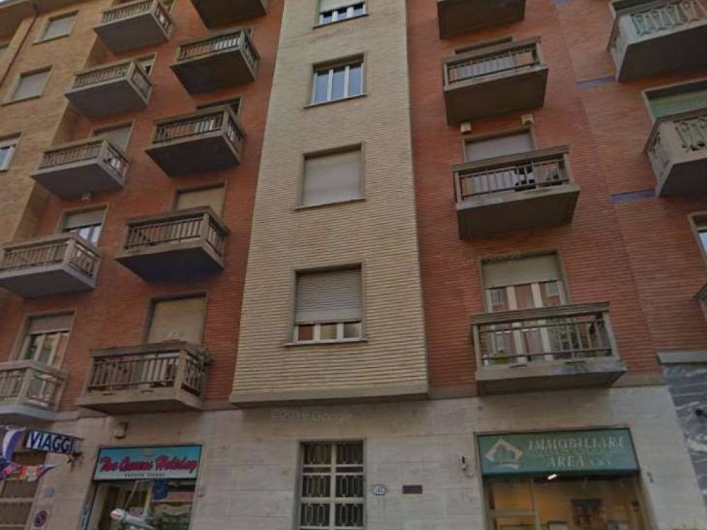 appartamento in vendita a Torino in zona Lucento