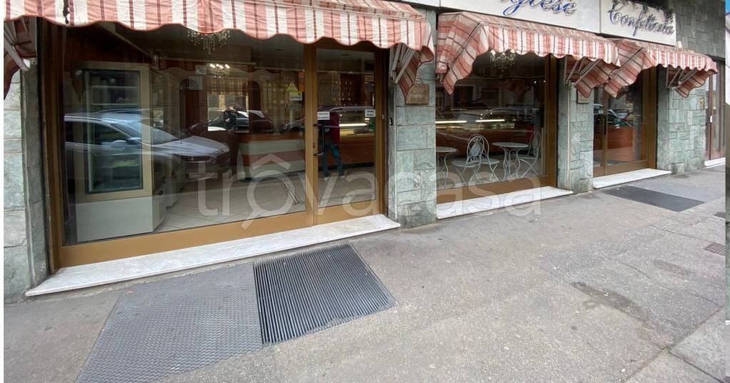 negozio in vendita a Torino in zona Pozzo Strada