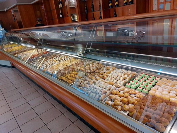 negozio in vendita a Torino in zona Pozzo Strada