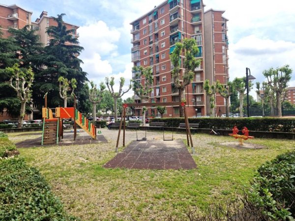 appartamento in vendita a Torino in zona Borgata Vittoria