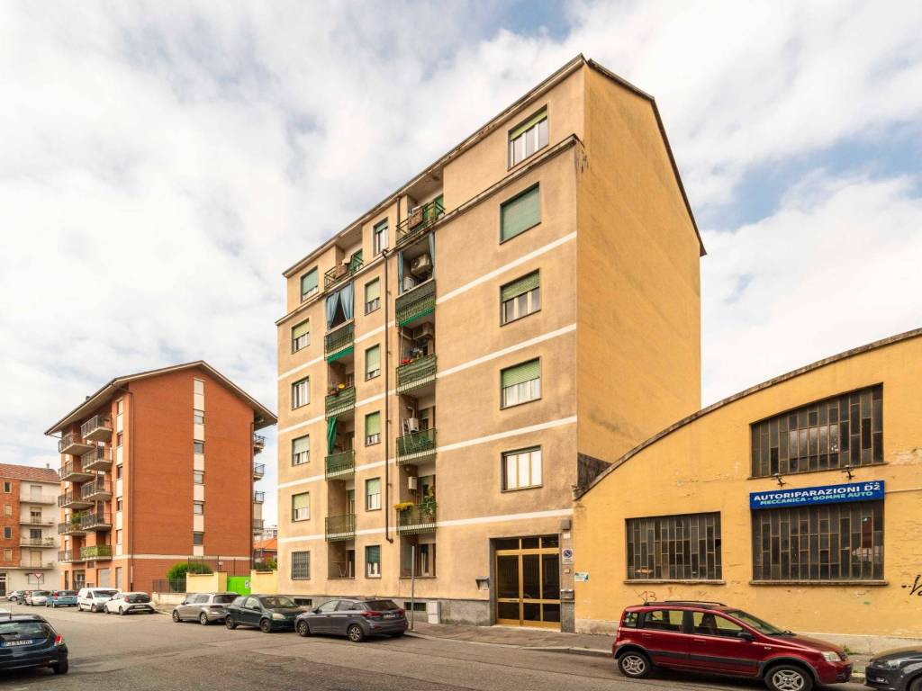 appartamento in vendita a Torino in zona Parella