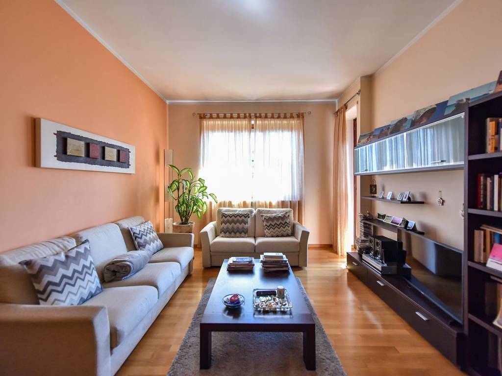 appartamento in vendita a Torino in zona Lucento