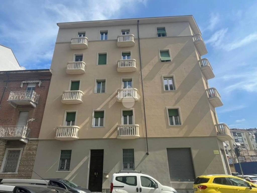 appartamento in vendita a Torino in zona Parella