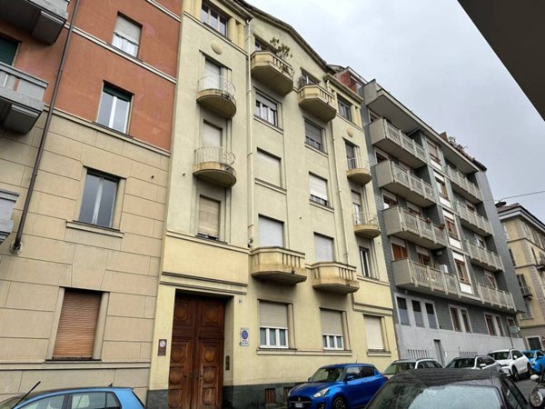 appartamento in vendita a Torino in zona San Salvario