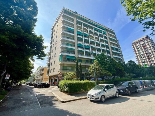 appartamento in vendita a Torino in zona Mirafiori Sud