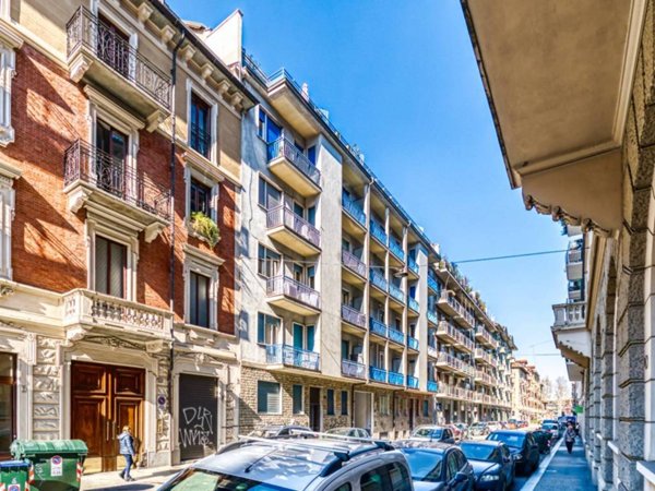appartamento in vendita a Torino in zona Vanchiglia