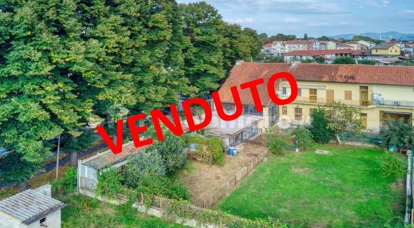 appartamento in vendita a Torino in zona Falchera