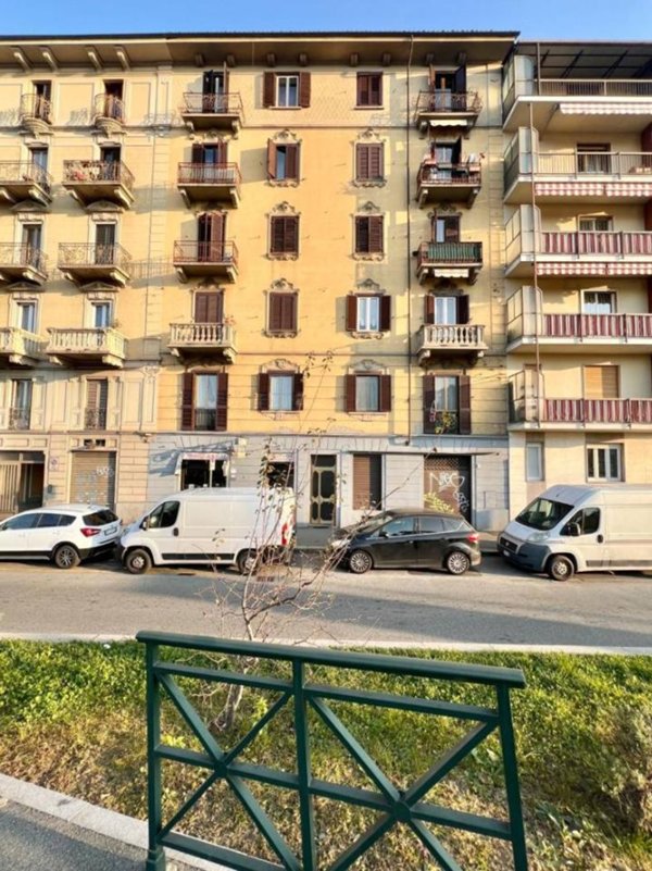 appartamento in vendita a Torino in zona Aurora