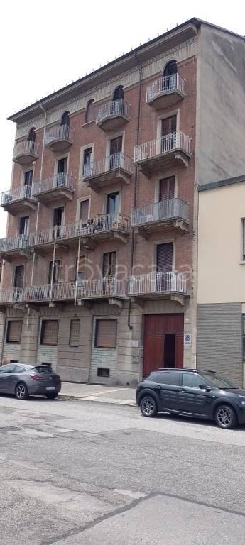 appartamento in vendita a Torino in zona Lucento