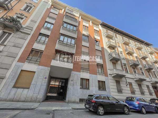 appartamento in vendita a Torino in zona Crocetta
