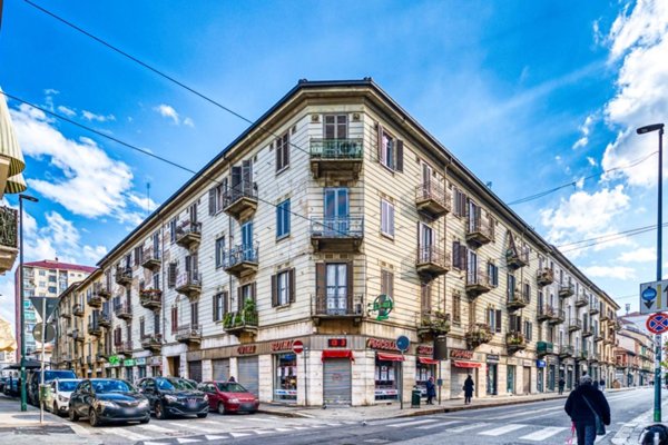 appartamento in vendita a Torino in zona Borgata Vittoria