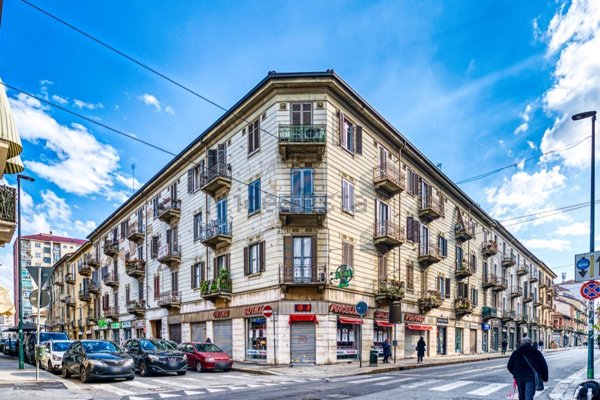 appartamento in vendita a Torino in zona Borgata Vittoria