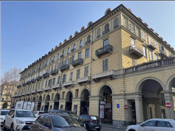 appartamento in vendita a Torino in zona San Salvario