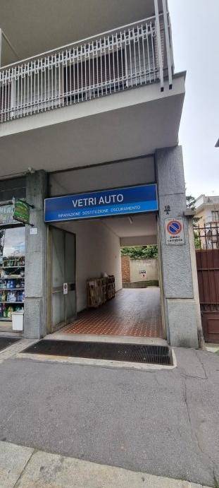 locale di sgombero in vendita a Torino in zona Parella
