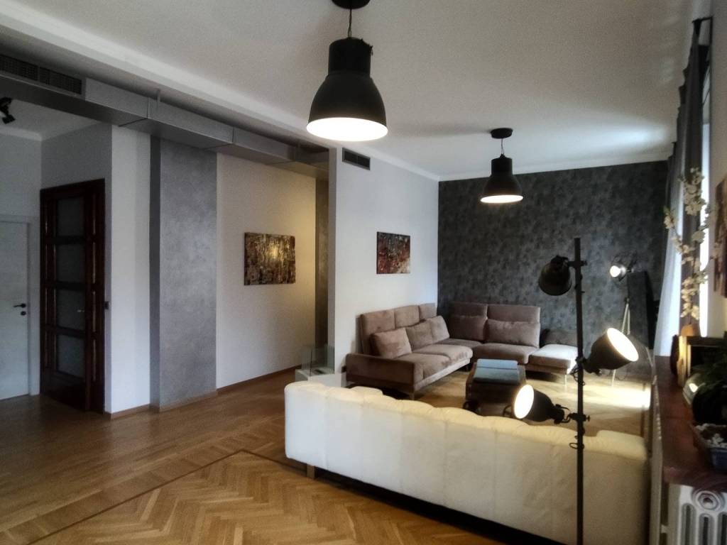 appartamento in vendita a Torino in zona Parella