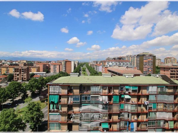 appartamento in vendita a Torino in zona Mirafiori Sud