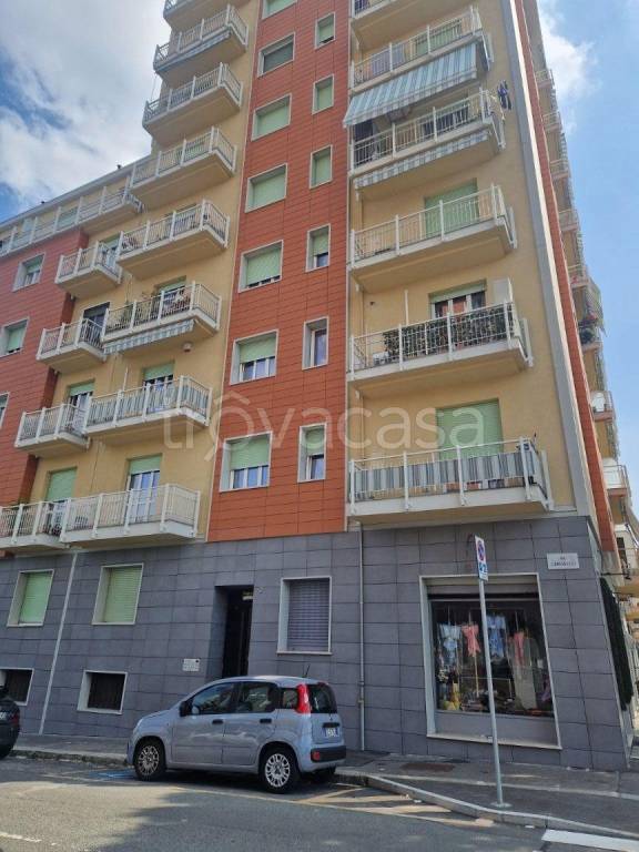 appartamento in vendita a Torino in zona Rebaudengo