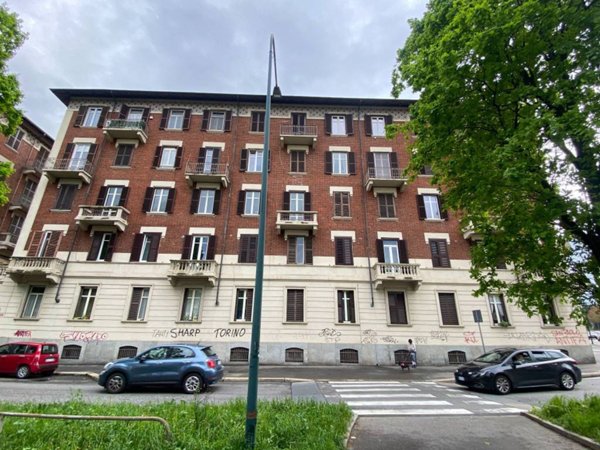 appartamento in vendita a Torino in zona Santa Rita