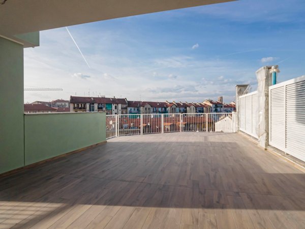 appartamento in vendita a Torino in zona Aurora