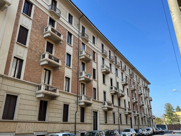 appartamento in vendita a Torino in zona Santa Rita