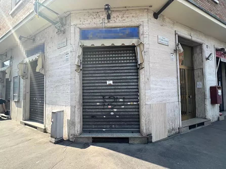 negozio in vendita a Torino in zona Barriera di Milano