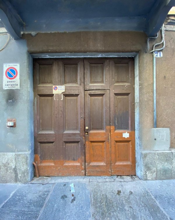negozio in vendita a Torino in zona Aurora