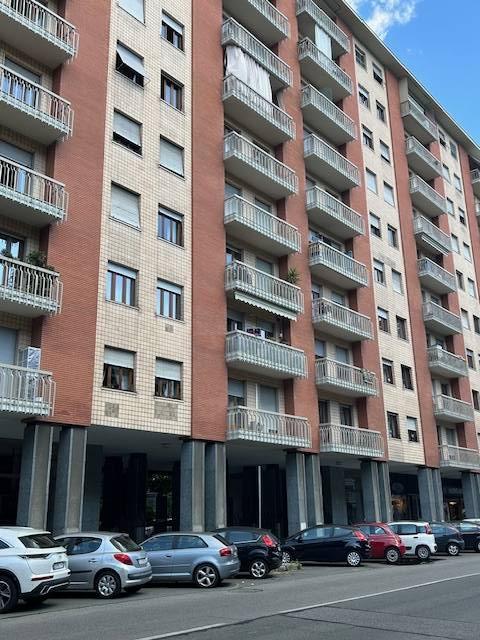 appartamento in vendita a Torino in zona Santa Rita