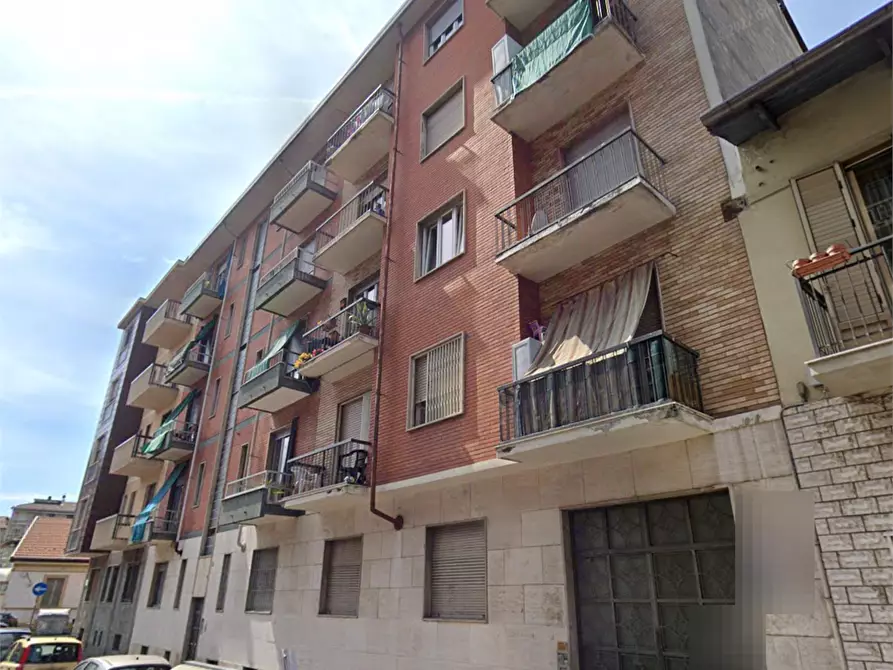 locale di sgombero in vendita a Torino