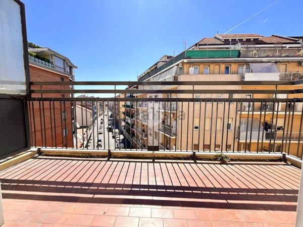 appartamento in vendita a Torino in zona Borgata Vittoria