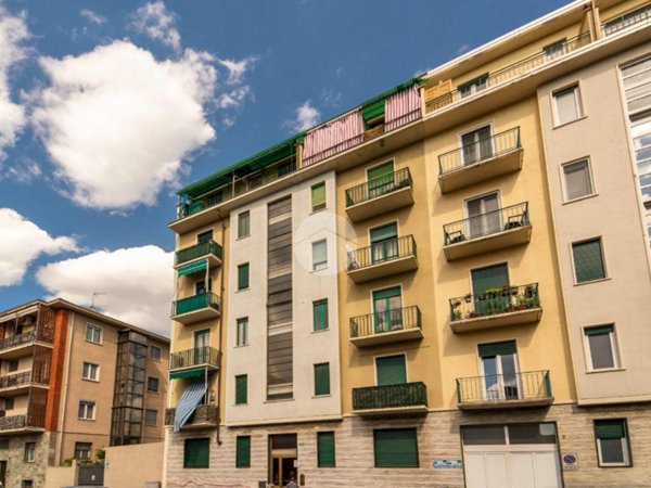 appartamento in vendita a Torino in zona Borgata Vittoria