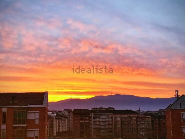 appartamento in vendita a Torino in zona Santa Rita