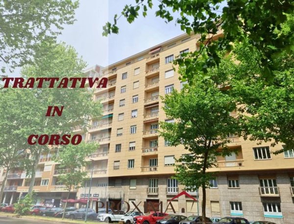 appartamento in vendita a Torino in zona Cit Turin