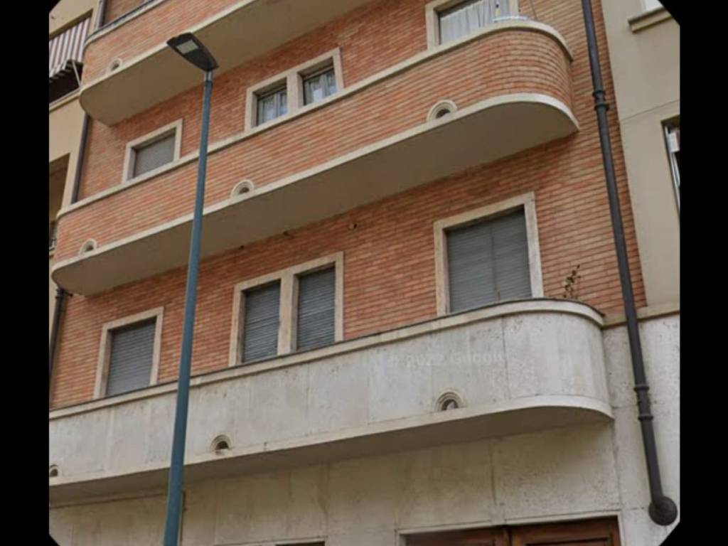 appartamento in vendita a Torino in zona Borgata Vittoria