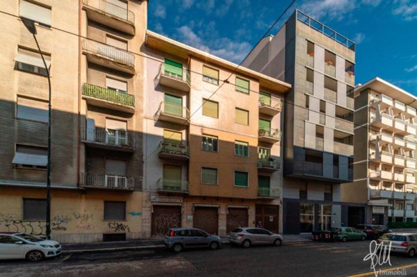 appartamento in vendita a Torino in zona Millefonti