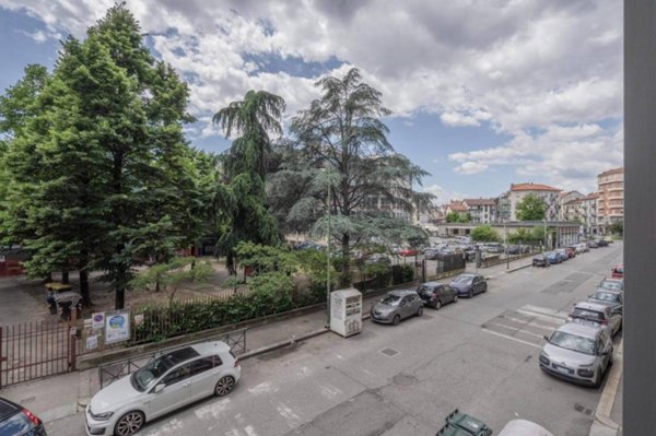 appartamento in vendita a Torino in zona Cenisia