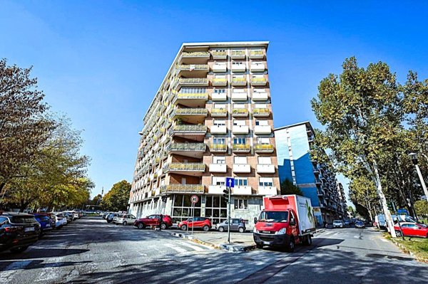 appartamento in vendita a Torino in zona Santa Rita