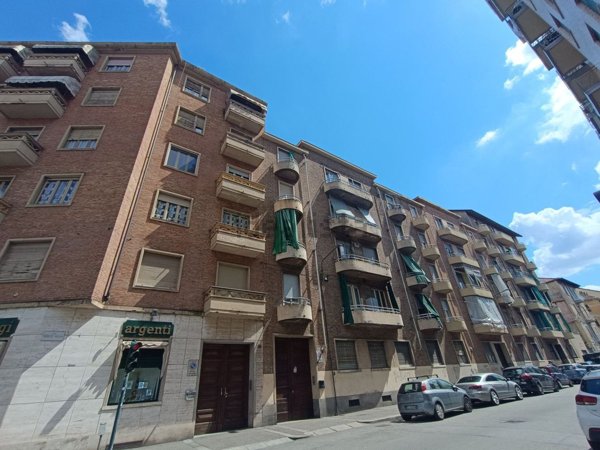 appartamento in vendita a Torino in zona Barriera di Milano