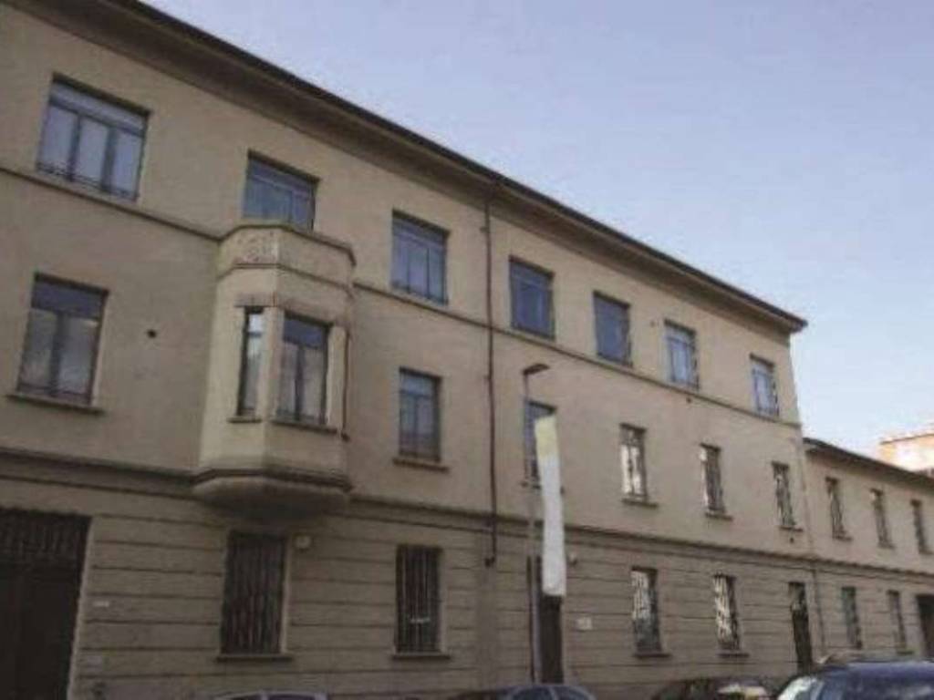 ufficio in vendita a Torino in zona Barriera di Milano