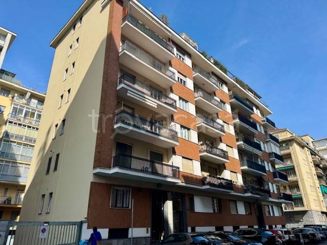 appartamento in vendita a Torino in zona Santa Rita