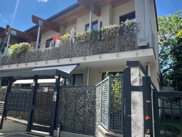 appartamento in vendita a Torino in zona Cenisia