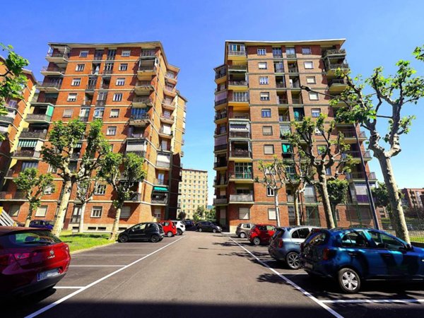 appartamento in vendita a Torino in zona Mirafiori Nord