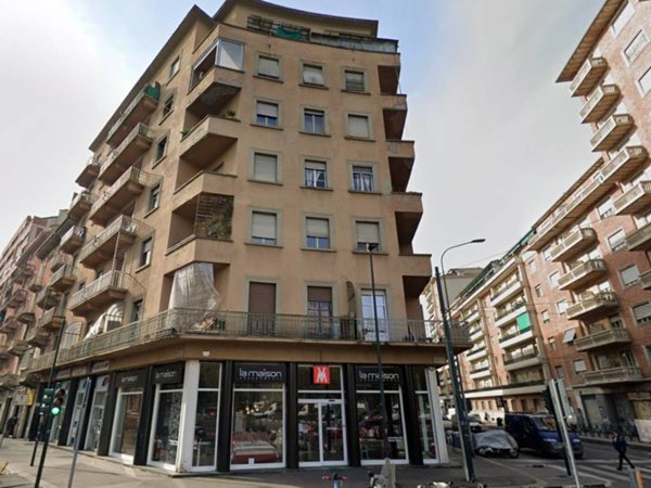 appartamento in vendita a Torino in zona Aurora