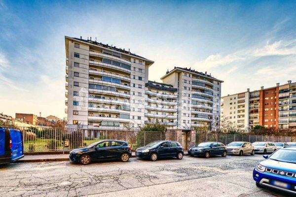 appartamento in vendita a Torino in zona Aurora